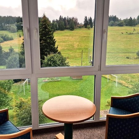 Marschalls Hotel Am Rennsteig ノイウハウス・アム・レンヴェーク エクステリア 写真