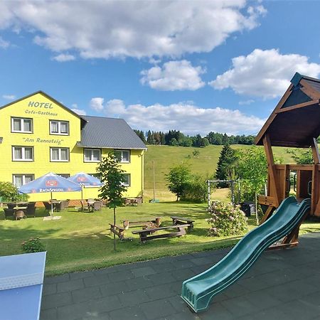 Marschalls Hotel Am Rennsteig ノイウハウス・アム・レンヴェーク エクステリア 写真