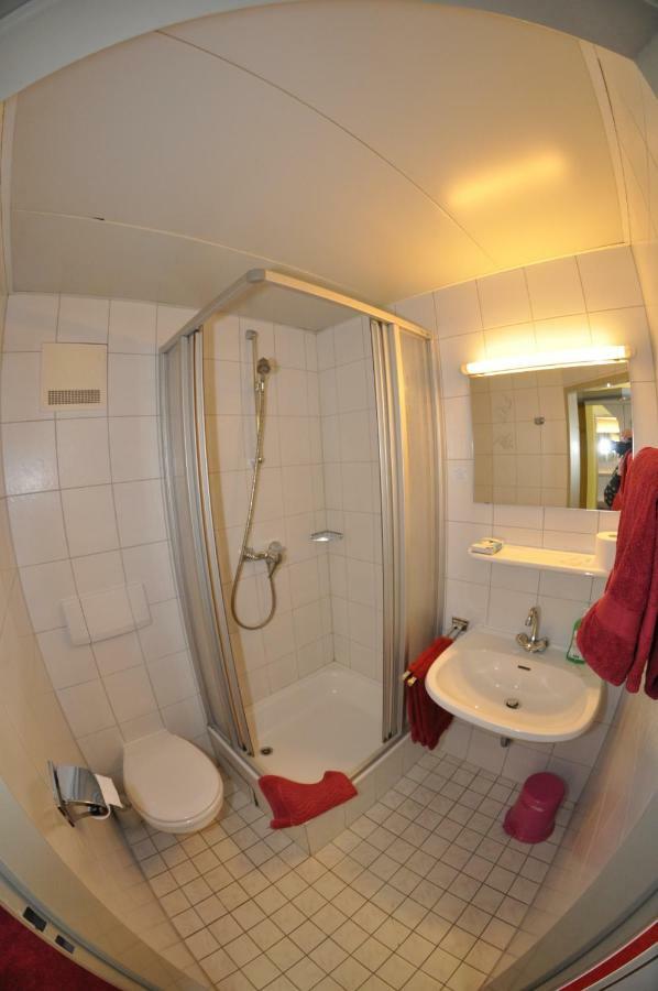 Marschalls Hotel Am Rennsteig ノイウハウス・アム・レンヴェーク エクステリア 写真
